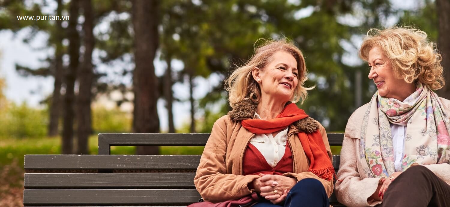 5 cách để người cao niên có thể xoa dịu cảm giác cô đơn và cô lập